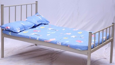 隔离房用铁架床更方便
