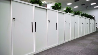 如何找到东莞员工衣柜工厂