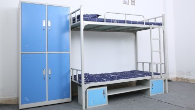选购：宿舍用四门铁皮衣柜有技巧